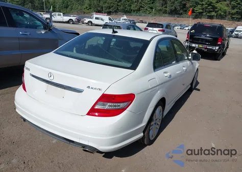 2008 Mercedes-Benz C 300 Luxury 4Matic/Sport 4Matic из США, поврежденный, VIN WDDGF81X68F183345
